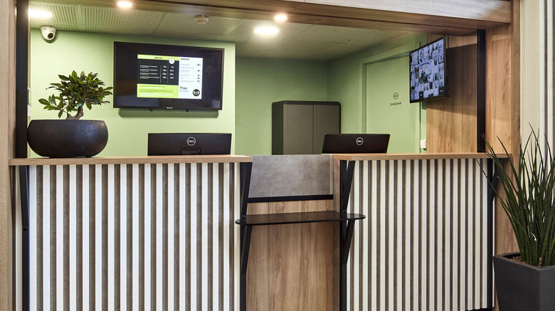<b>B&B Hotel Paris Gonesse Parc des Expos Lobby</b>. Images powered by <a href="https://www.leonardoworldwide.com/" title="Leonardo Worldwide" target="_blank">Leonardo</a>.