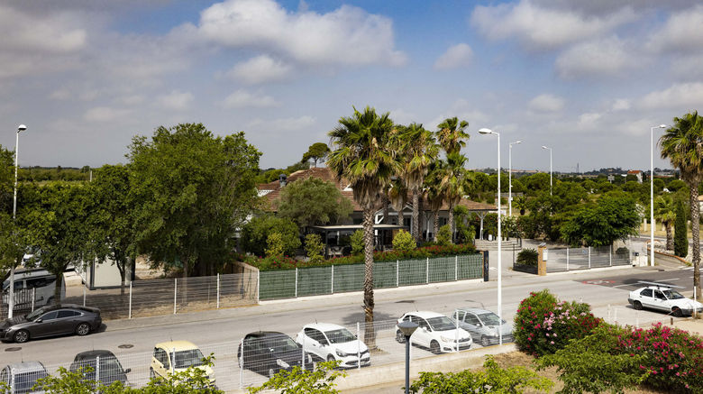 <b>B&B HOTEL Perpignan Saleilles Exterior</b>. Images powered by <a href="https://www.leonardoworldwide.com/" title="Leonardo Worldwide" target="_blank">Leonardo</a>.