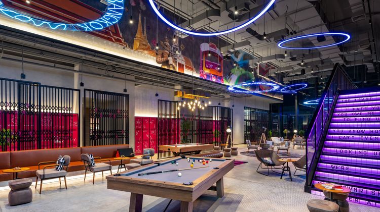 Moxy Bangkok Ratchaprasong Pool