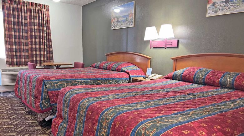 <b>Scottish Inn Room</b>. Images powered by <a href="https://www.leonardoworldwide.com/" title="Leonardo Worldwide" target="_blank">Leonardo</a>.