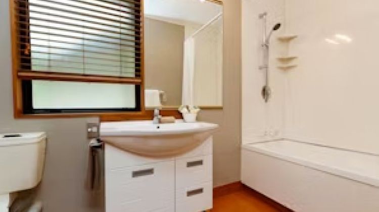 Fitzherbert Castle Motel Room