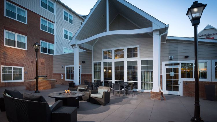 Residence Inn Columbus Polaris Exterior