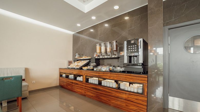 <b>ABC Hotel Porto Boavista Restaurant</b>. Images powered by <a href="https://www.leonardoworldwide.com/" title="Leonardo Worldwide" target="_blank">Leonardo</a>.