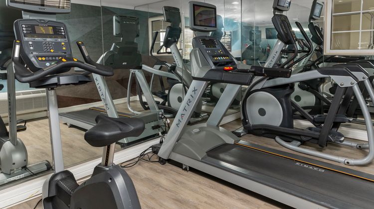 Candlewood Suites Nederland Health Club