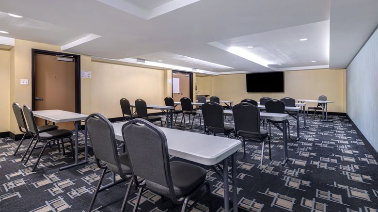 <b>Holiday Inn Houston Downtown Meeting</b>. Images powered by <a href="https://www.leonardoworldwide.com/" title="Leonardo Worldwide" target="_blank">Leonardo</a>.