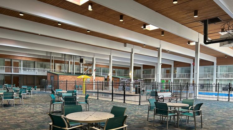 Holiday Inn Spearfish Pool