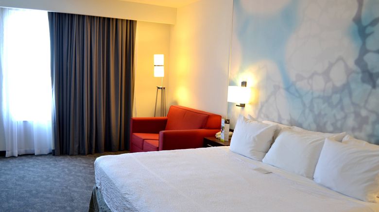 <b>Courtyard by Marriottt San Luis Potosi Room</b>. Images powered by <a href="https://www.leonardoworldwide.com/" title="Leonardo Worldwide" target="_blank">Leonardo</a>.