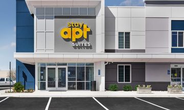 Stayapt Jackson