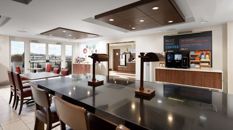 Holiday Inn Express Hotel & Suites Restaurant