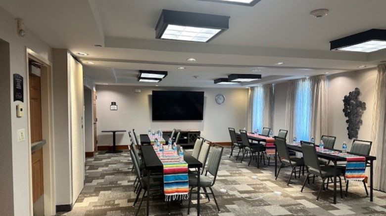 <b>Staybridge Suites Houston West Energy Meeting</b>. Images powered by <a href="https://www.leonardoworldwide.com/" title="Leonardo Worldwide" target="_blank">Leonardo</a>.