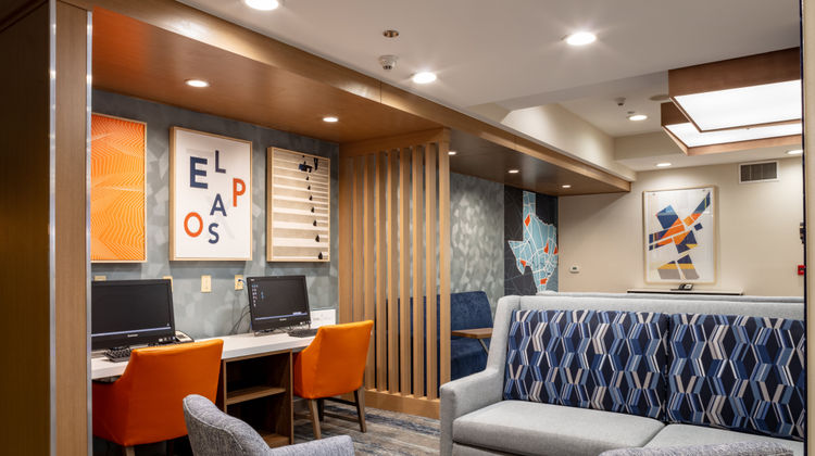 Holiday Inn Express Hotel & Suites Other