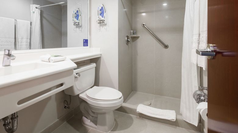 <b>City Express by Marriott Celaya Parque Room</b>. Images powered by <a href="https://www.leonardoworldwide.com/" title="Leonardo Worldwide" target="_blank">Leonardo</a>.