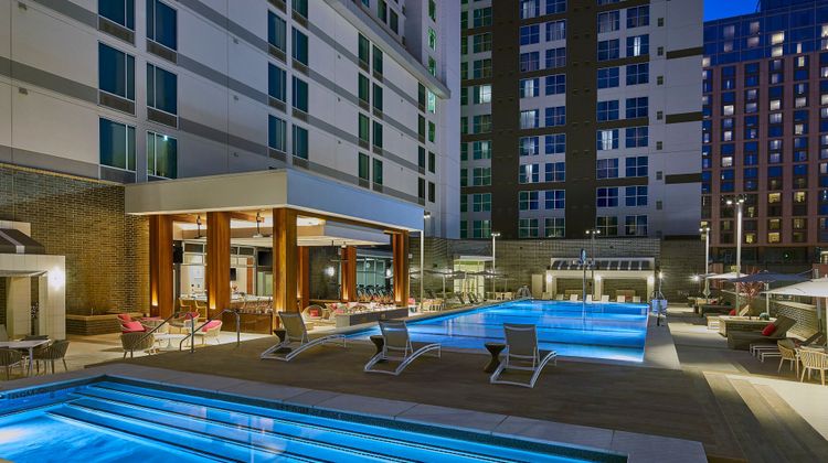 SpringHill Suites by Marriott Downtown Pool
