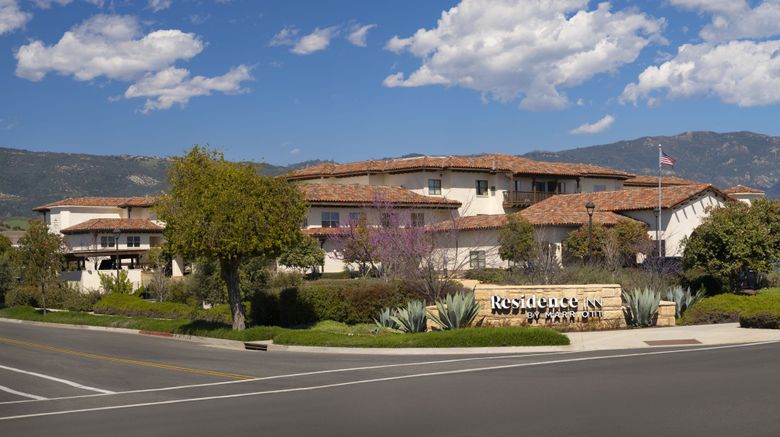 Residence Inn Santa Barbara Goleta Exterior. Images powered by <a href="https://www.leonardoworldwide.com" target="_blank" rel="noopener">Leonardo</a>.