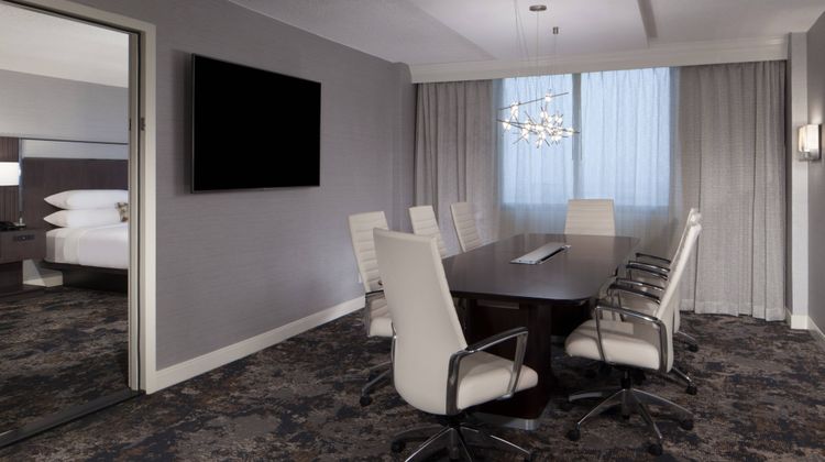 Dallas/Fort Worth Airport Marriott Suite
