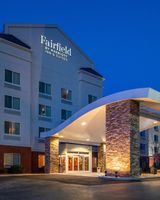 Fairfield Inn & Suites Greensboro