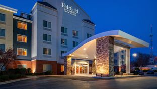 Fairfield Inn & Suites Greensboro