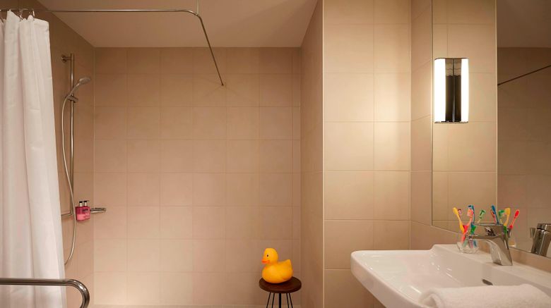 <b>MOXY Munich Airport Room</b>. Images powered by <a href="https://www.leonardoworldwide.com/" title="Leonardo Worldwide" target="_blank">Leonardo</a>.