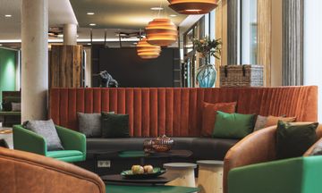 Holiday Inn the niu Hop