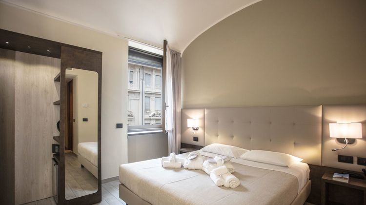 Diplomatic Hotel Suite