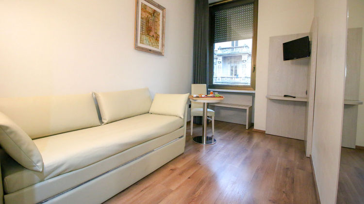 Diplomatic Hotel Room
