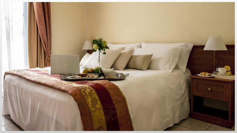 <b>Hotel Rondissone Room</b>. Images powered by <a href="https://www.leonardoworldwide.com/" title="Leonardo Worldwide" target="_blank">Leonardo</a>.
