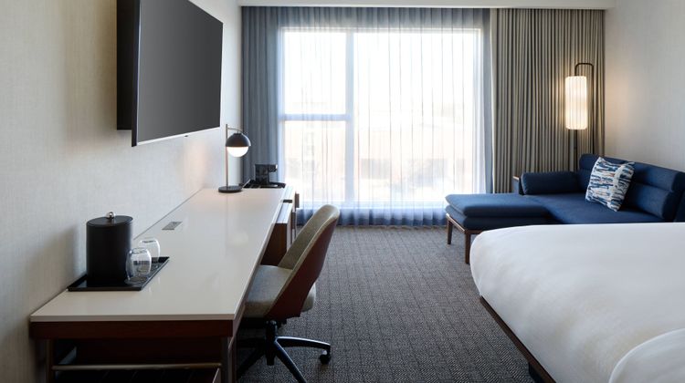 Courtyard Montreal Laval Room