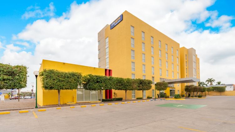 City Express by Marriott Ciudad Obregon Exterior