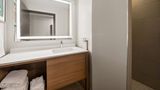 Holiday Inn & Stes ABQ Arpt-Univ Area Room
