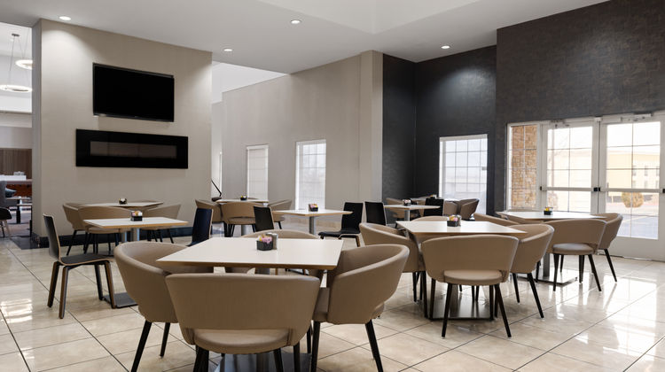 Holiday Inn & Stes ABQ Arpt-Univ Area Restaurant