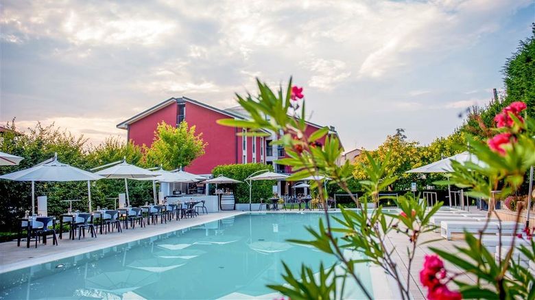 <b>Red's Redaelli Hotel Pool</b>. Images powered by <a href="https://www.leonardoworldwide.com/" title="Leonardo Worldwide" target="_blank">Leonardo</a>.