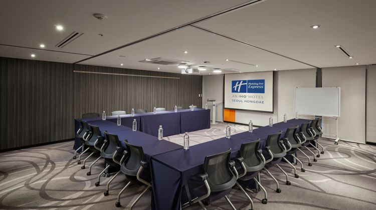 Holiday Inn Express Seoul Hongdae Meeting