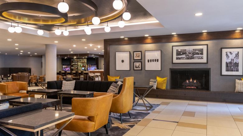 <b>Sheraton Ann Arbor Hotel Lobby</b>. Images powered by <a href="https://www.leonardoworldwide.com/" title="Leonardo Worldwide" target="_blank">Leonardo</a>.