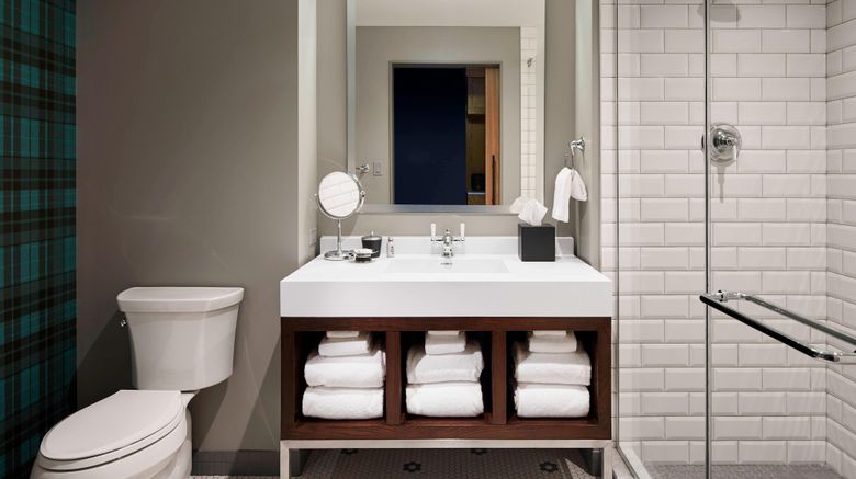<b>Hotel Zachary Chicago, Tribute Portfolio Room</b>. Images powered by <a href="https://www.leonardoworldwide.com/" title="Leonardo Worldwide" target="_blank">Leonardo</a>.