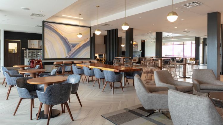 SpringHill Suites Great Falls Lobby