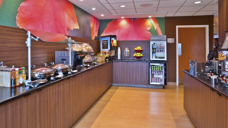 <b>Fairfield Inn & Suites Madison West Restaurant</b>. Images powered by <a href="https://www.leonardoworldwide.com/" title="Leonardo Worldwide" target="_blank">Leonardo</a>.