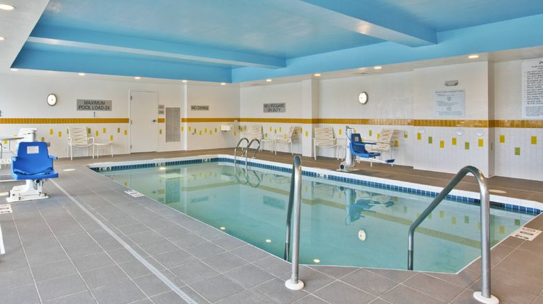 <b>Fairfield Inn & Suites Madison West Pool</b>. Images powered by <a href="https://www.leonardoworldwide.com/" title="Leonardo Worldwide" target="_blank">Leonardo</a>.