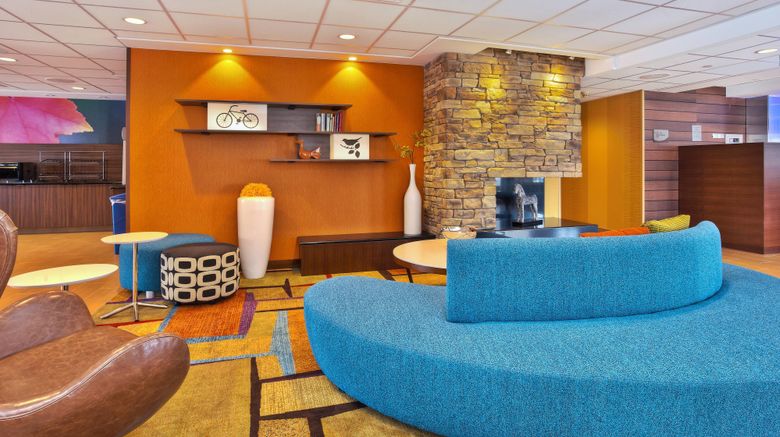 <b>Fairfield Inn & Suites Madison West Lobby</b>. Images powered by <a href="https://www.leonardoworldwide.com/" title="Leonardo Worldwide" target="_blank">Leonardo</a>.