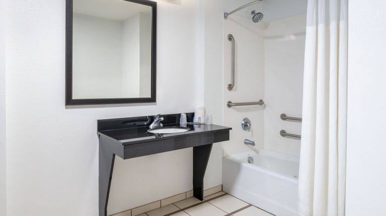 <b>Fairfield Inn & Stes Ashley Phosphate Room</b>. Images powered by <a href="https://www.leonardoworldwide.com/" title="Leonardo Worldwide" target="_blank">Leonardo</a>.