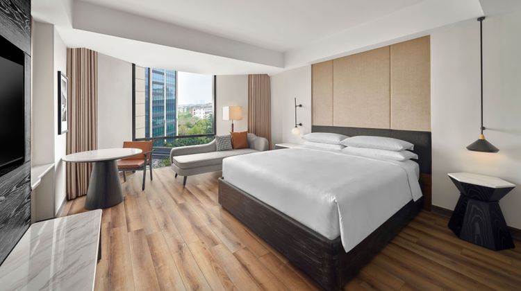 Sheraton Hanoi West Room