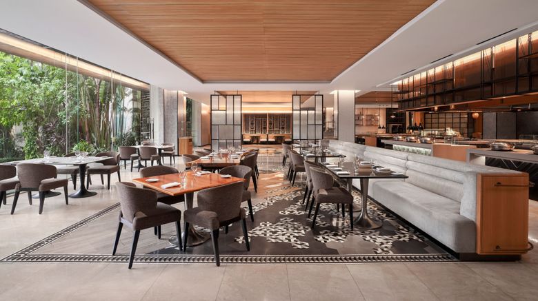<b>Sheraton Hanoi West Restaurant</b>. Images powered by <a href="https://www.leonardoworldwide.com/" title="Leonardo Worldwide" target="_blank">Leonardo</a>.