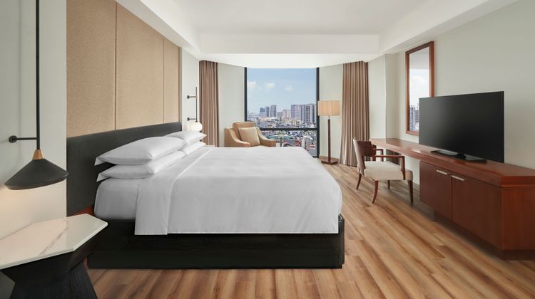 Sheraton Hanoi West Suite