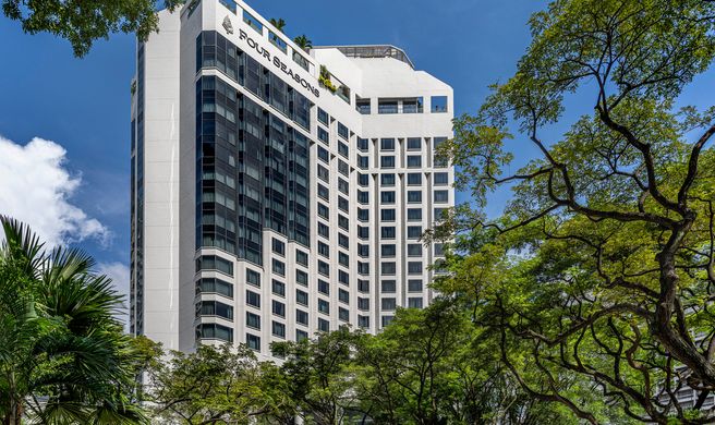 Four Seasons Hotel Singapore Exterior