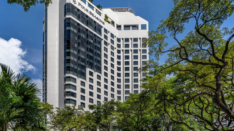 Four Seasons Hotel Singapore Exterior. Images powered by <a href=https://www.travelweekly-asia.com/Hotels/Singapore-Singapore/