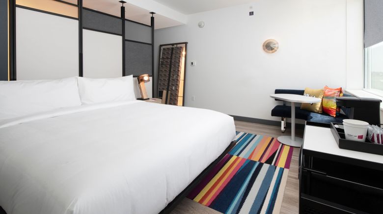 <b>aloft McAllen Room</b>. Images powered by <a href="https://www.leonardoworldwide.com/" title="Leonardo Worldwide" target="_blank">Leonardo</a>.