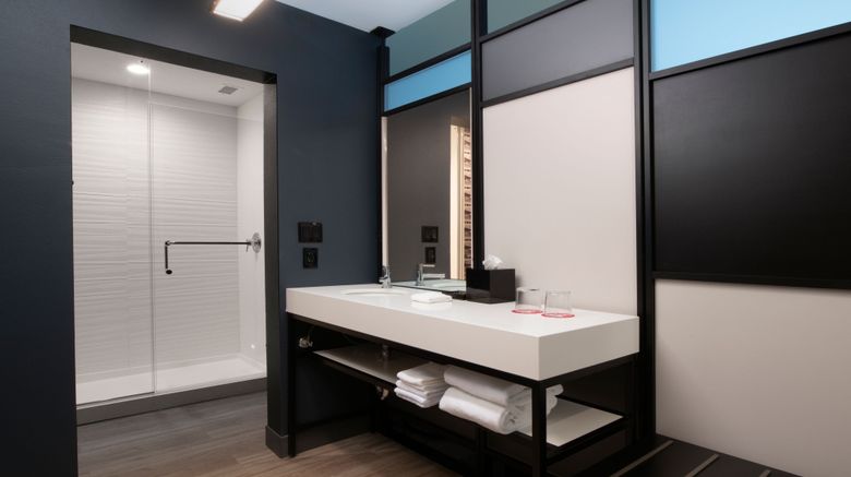 <b>aloft McAllen Room</b>. Images powered by <a href="https://www.leonardoworldwide.com/" title="Leonardo Worldwide" target="_blank">Leonardo</a>.