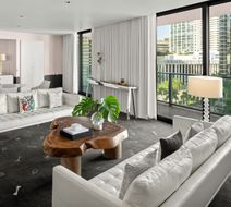 DUA Miami, Autograph Collection Room