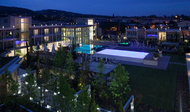 Hotel Aqualux Exterior