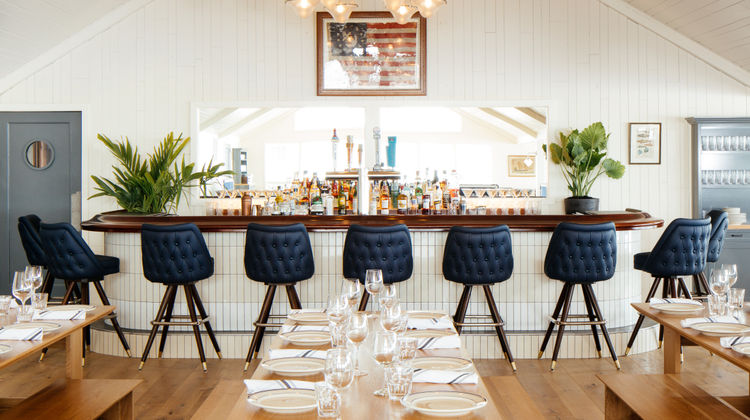 Sound View Greenport Restaurant