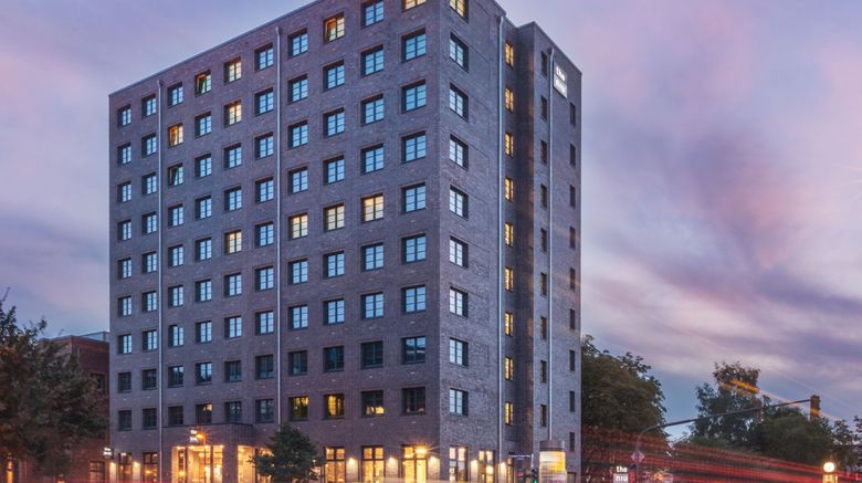 <b>Holiday Inn the niu Bricks Hamburg Exterior</b>. Images powered by <a href="https://www.leonardoworldwide.com/" title="Leonardo Worldwide" target="_blank">Leonardo</a>.